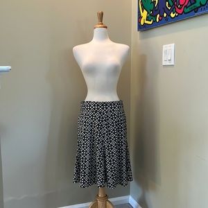 Max Studio L black/white geo print skirt